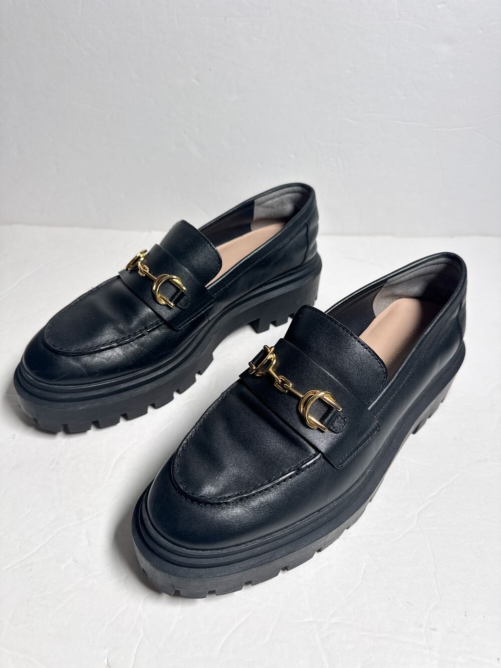 Stuart Weitzman Owen Ultra Lug Loafers Black Gold Size 7.5